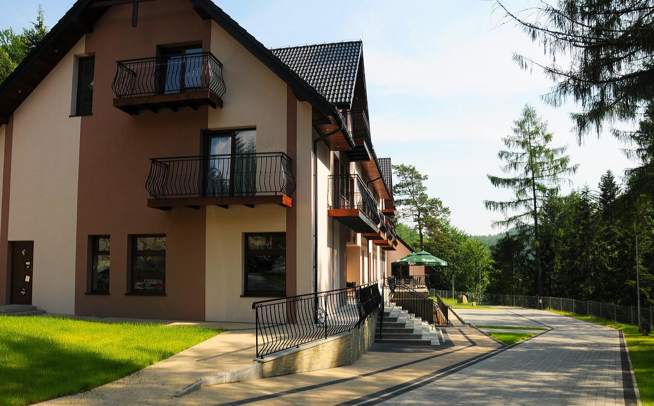 Hotel Klaudia Juszczyn Exterior photo